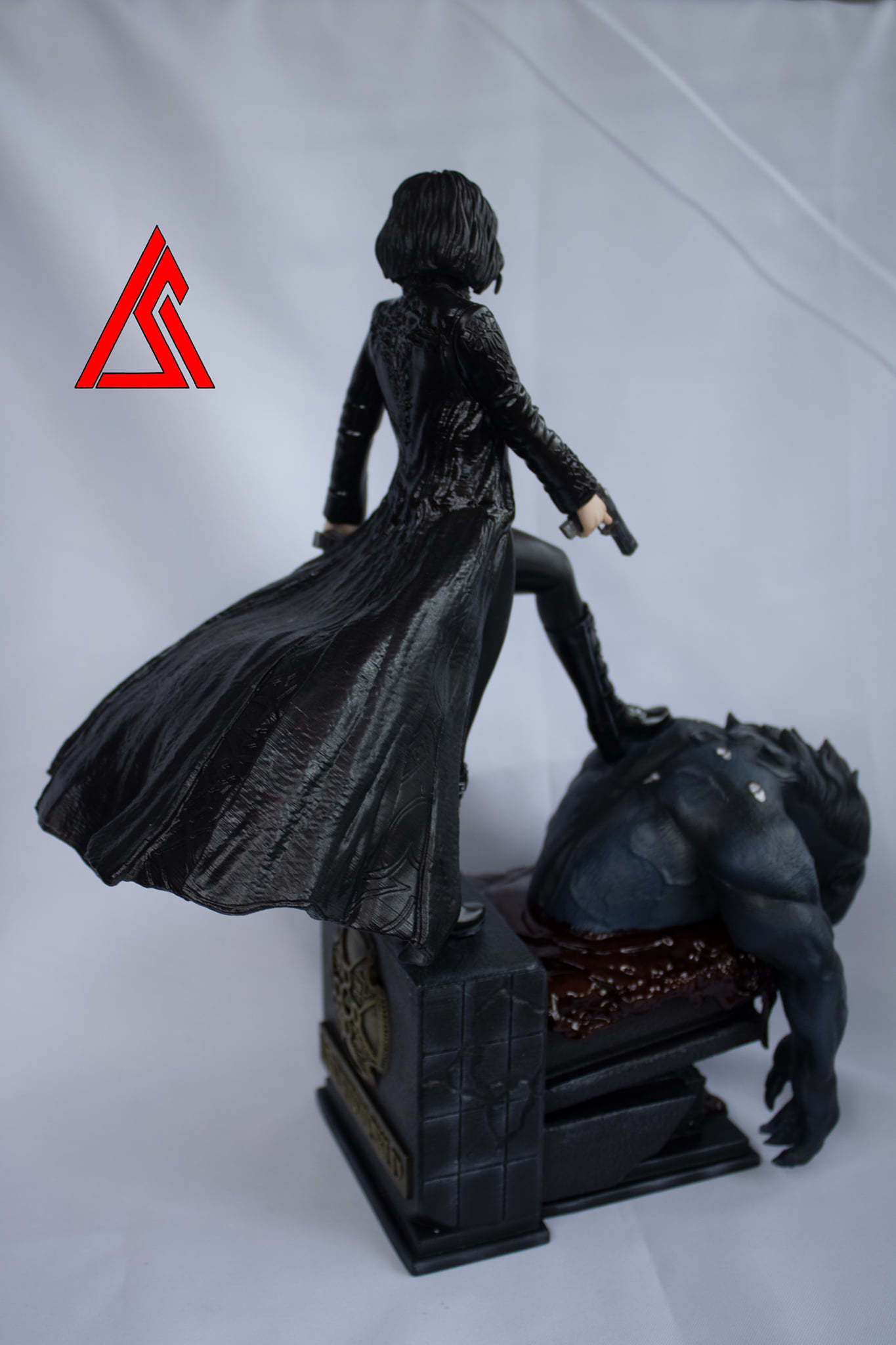 SELENE BY CREATIVE GEEK MB 3D print model_13