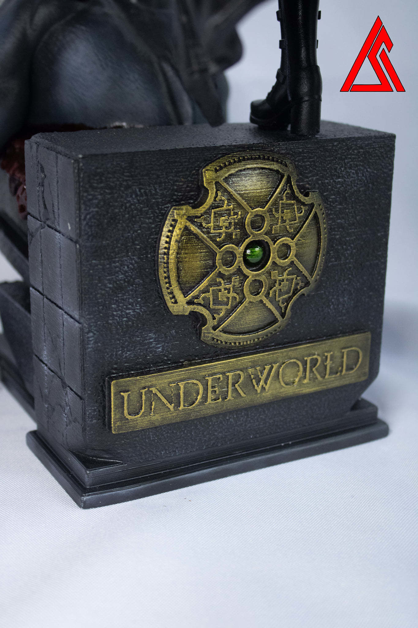 SELENE BY CREATIVE GEEK MB 3D print model_11