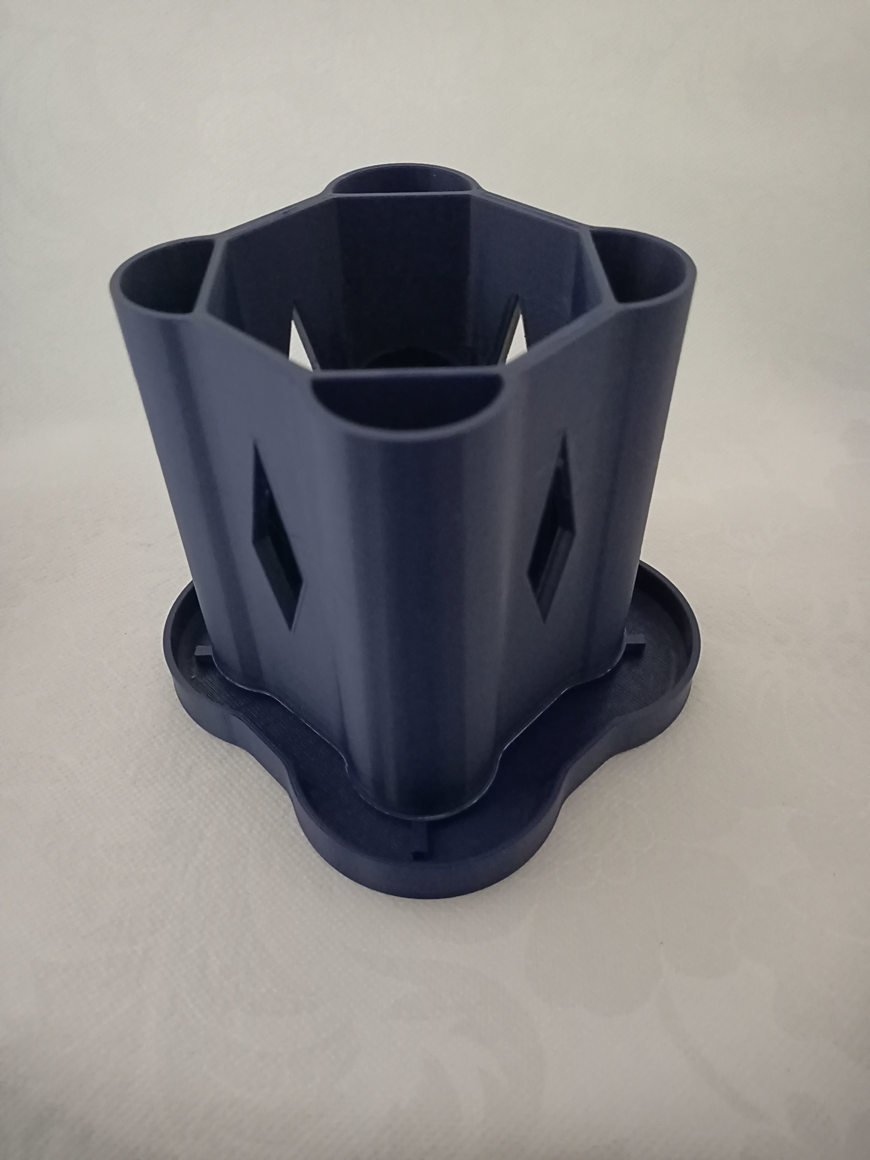 UNIQUE TOOTH BRUSH AND TOOTH PASTE HOLDER WITH DRIP TRAY 3D print model_3