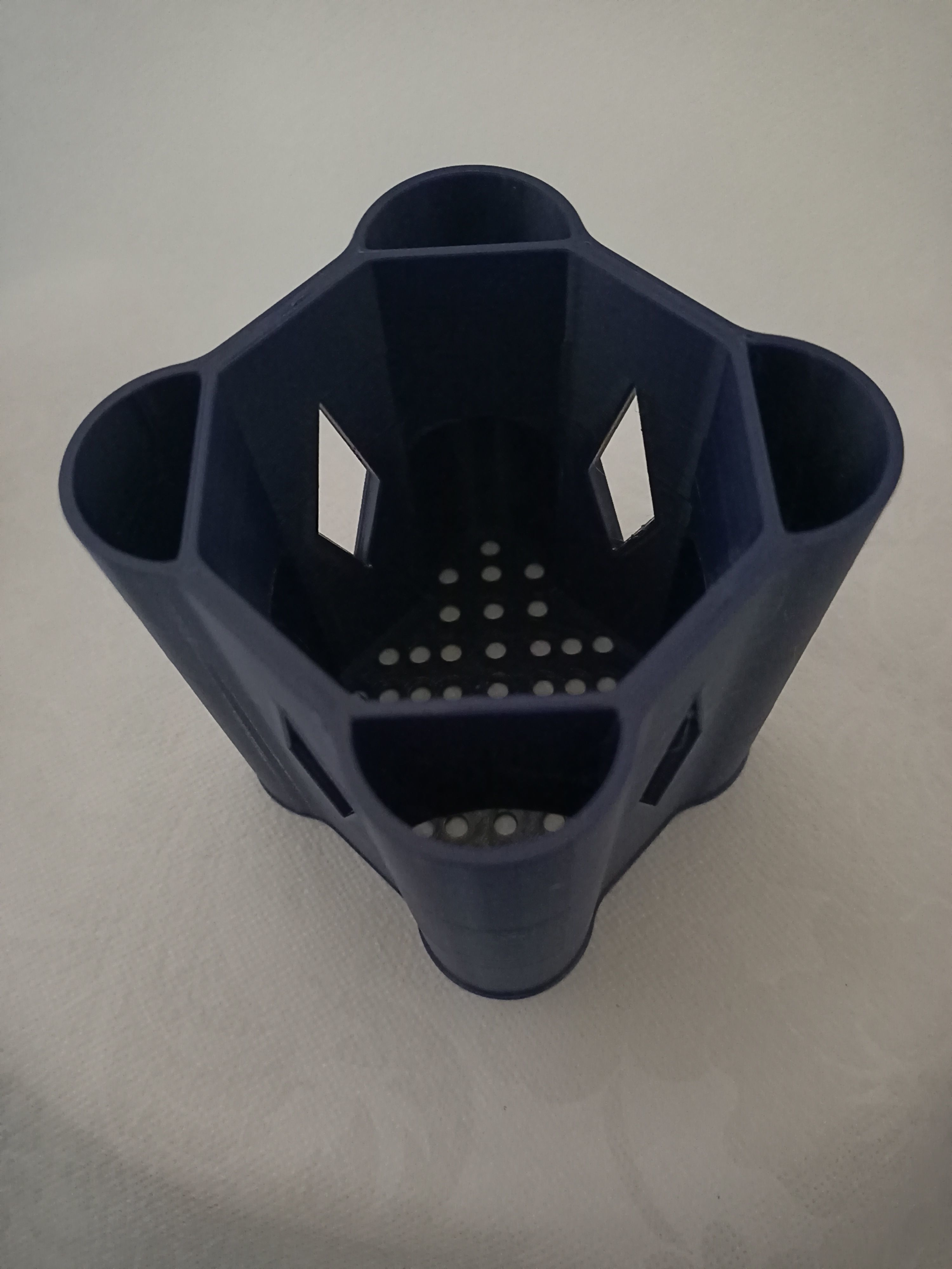 UNIQUE TOOTH BRUSH AND TOOTH PASTE HOLDER WITH DRIP TRAY 3D print model_1