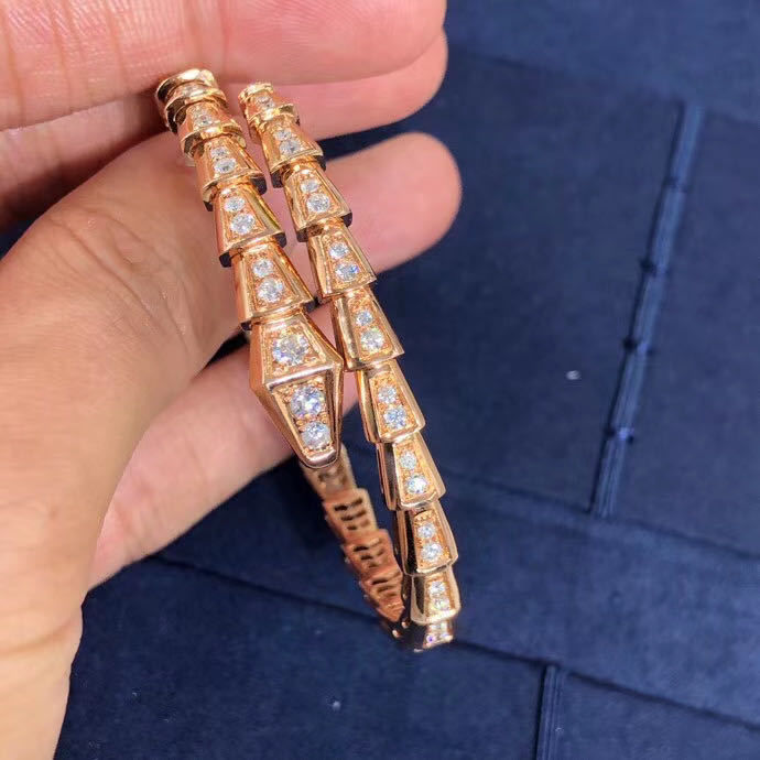 BVL full diamond bracelet 3D print model_1