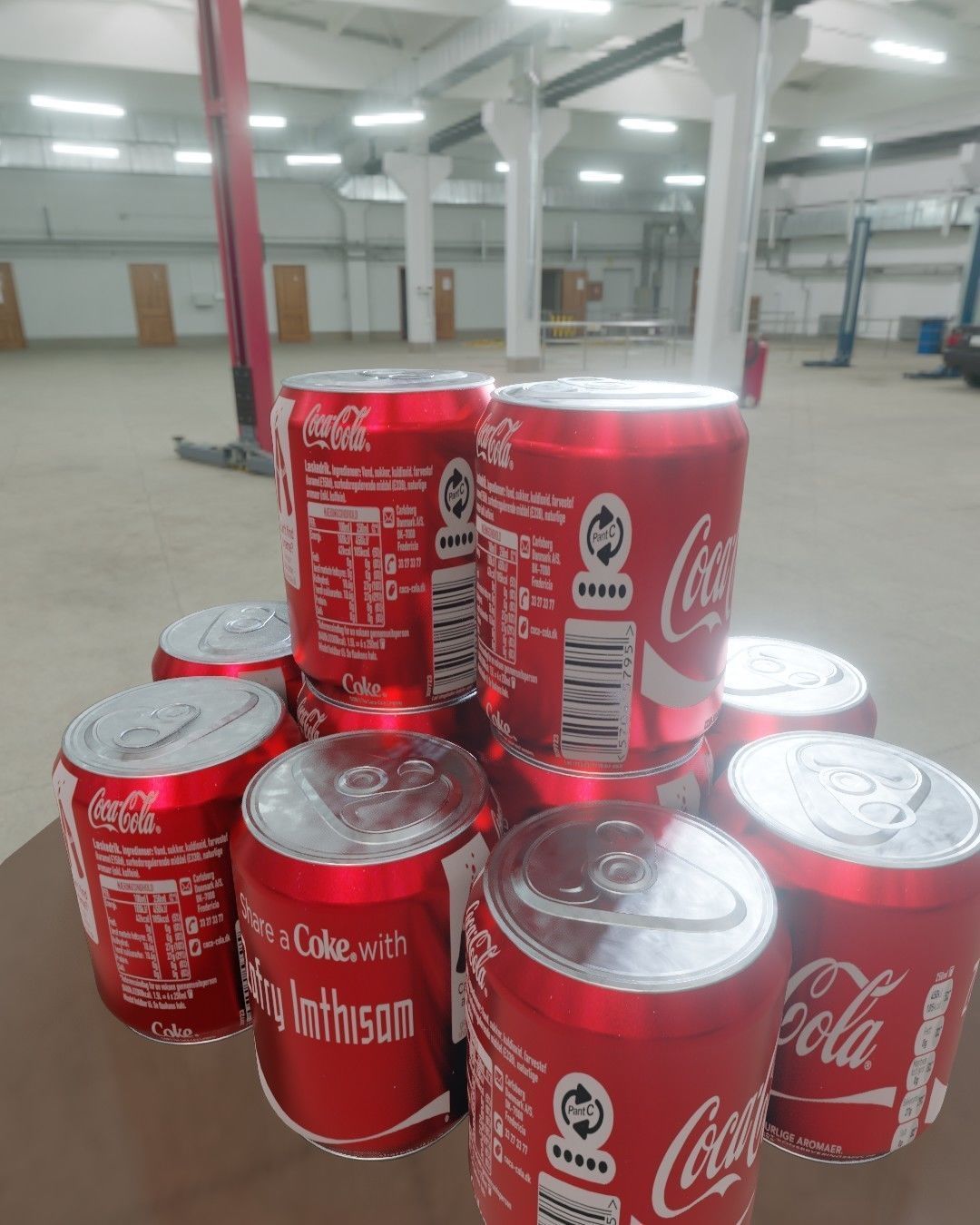 Coca Cola Drink can 3D model_1