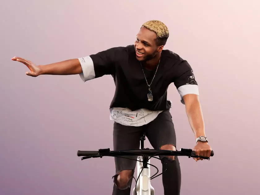 Maverick 12155 - Cycling Black Man Low-poly 3D model_0