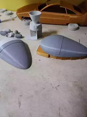 dion space escape pod space 1999