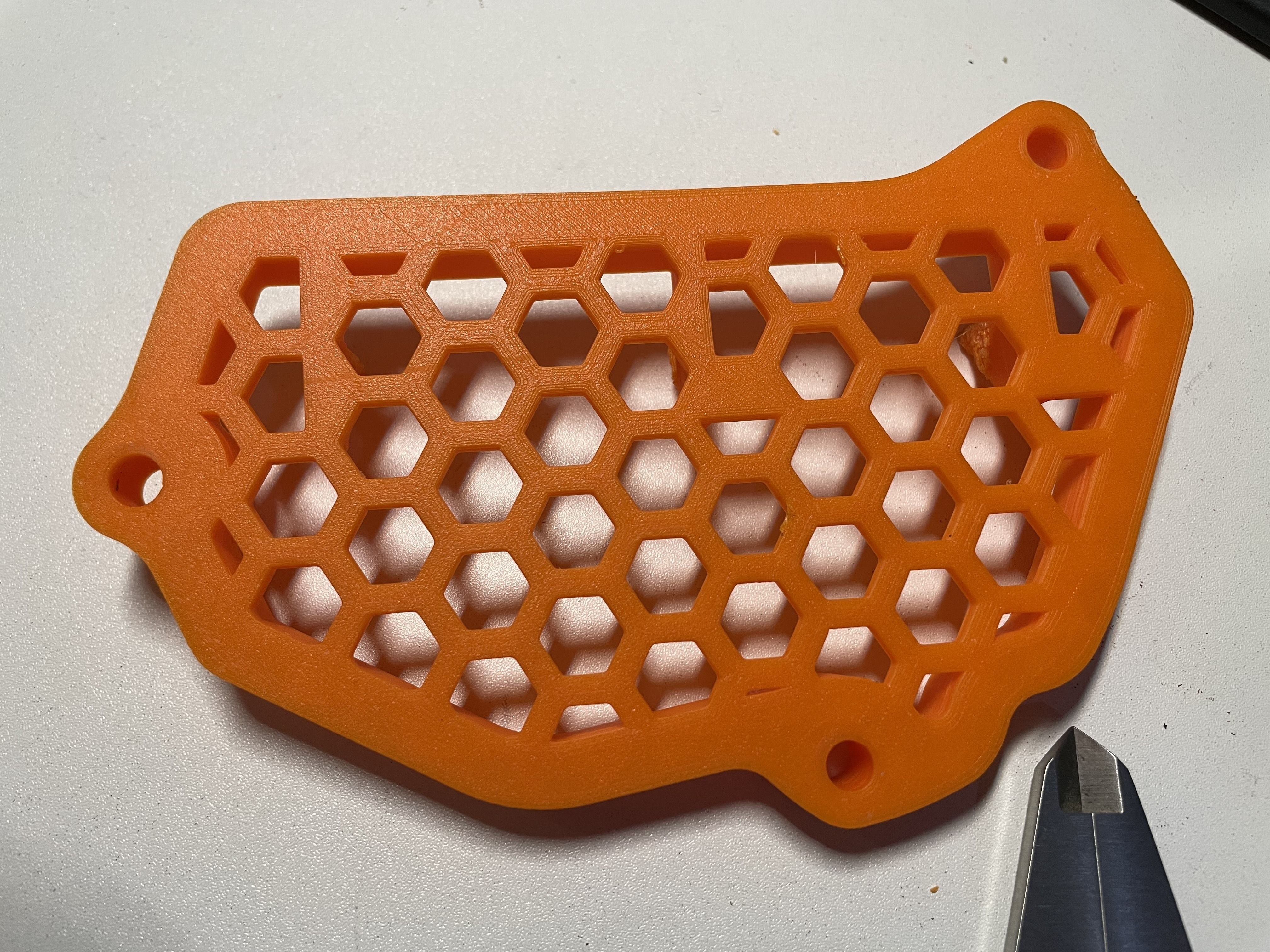 Yamaha R3 or MT-03 airbox Mod cover 3D print model_2