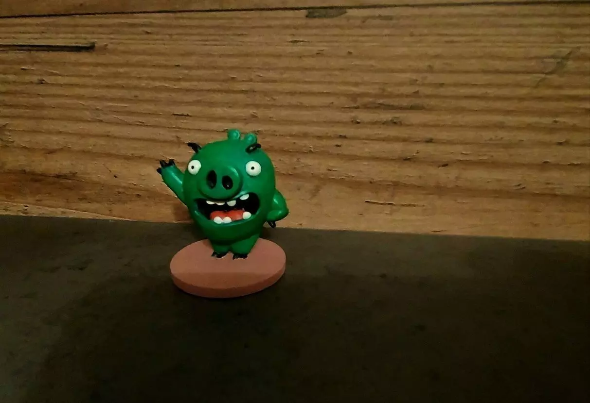 Angry birds scary piggy 3D print model_0