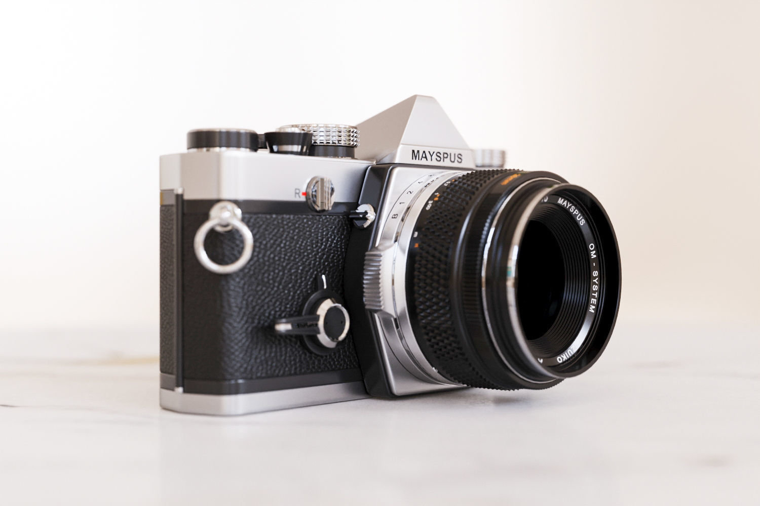 Vintage full-frame camera 3D model_1