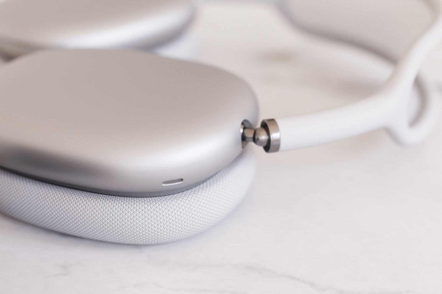 Luxury headphones max 3D model_3