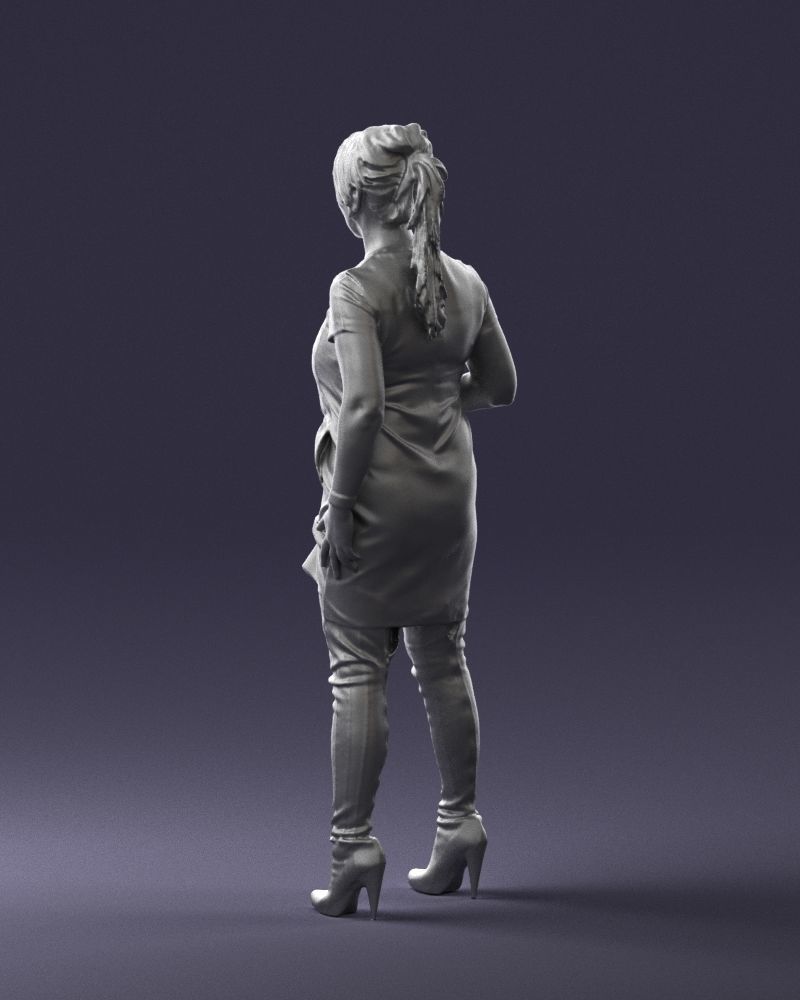 Woman with microphone 0331 3D model_22