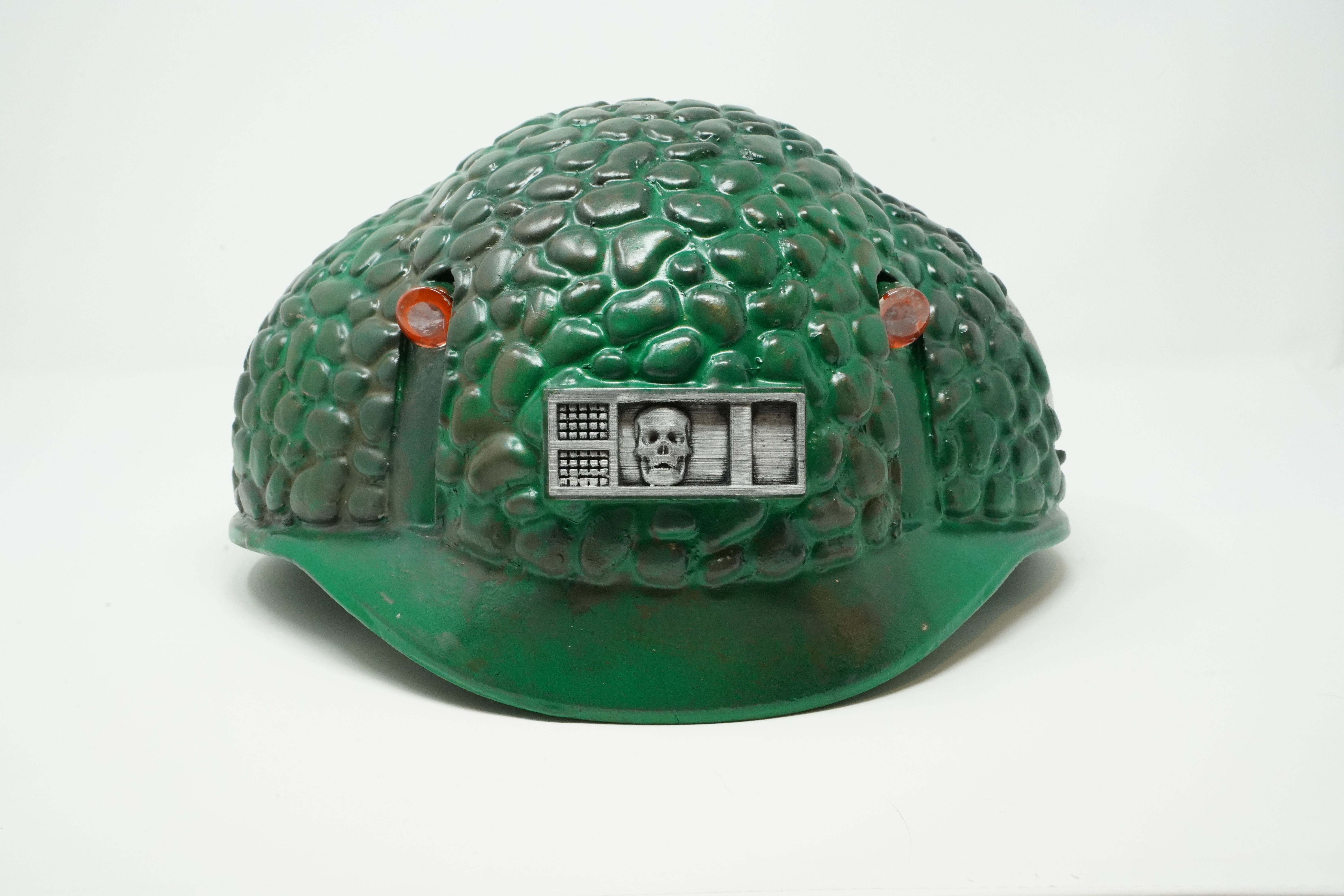 2000ad Rogue Trooper Helmet Helm and Bio Chip 3D print model_10