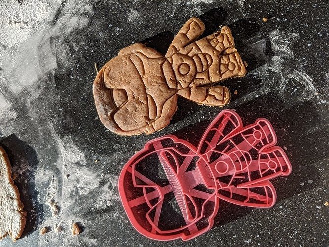 Iron Man XL Cookie Cutter 3D print model