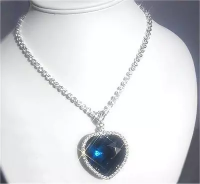 titanic necklace 3D print model_0