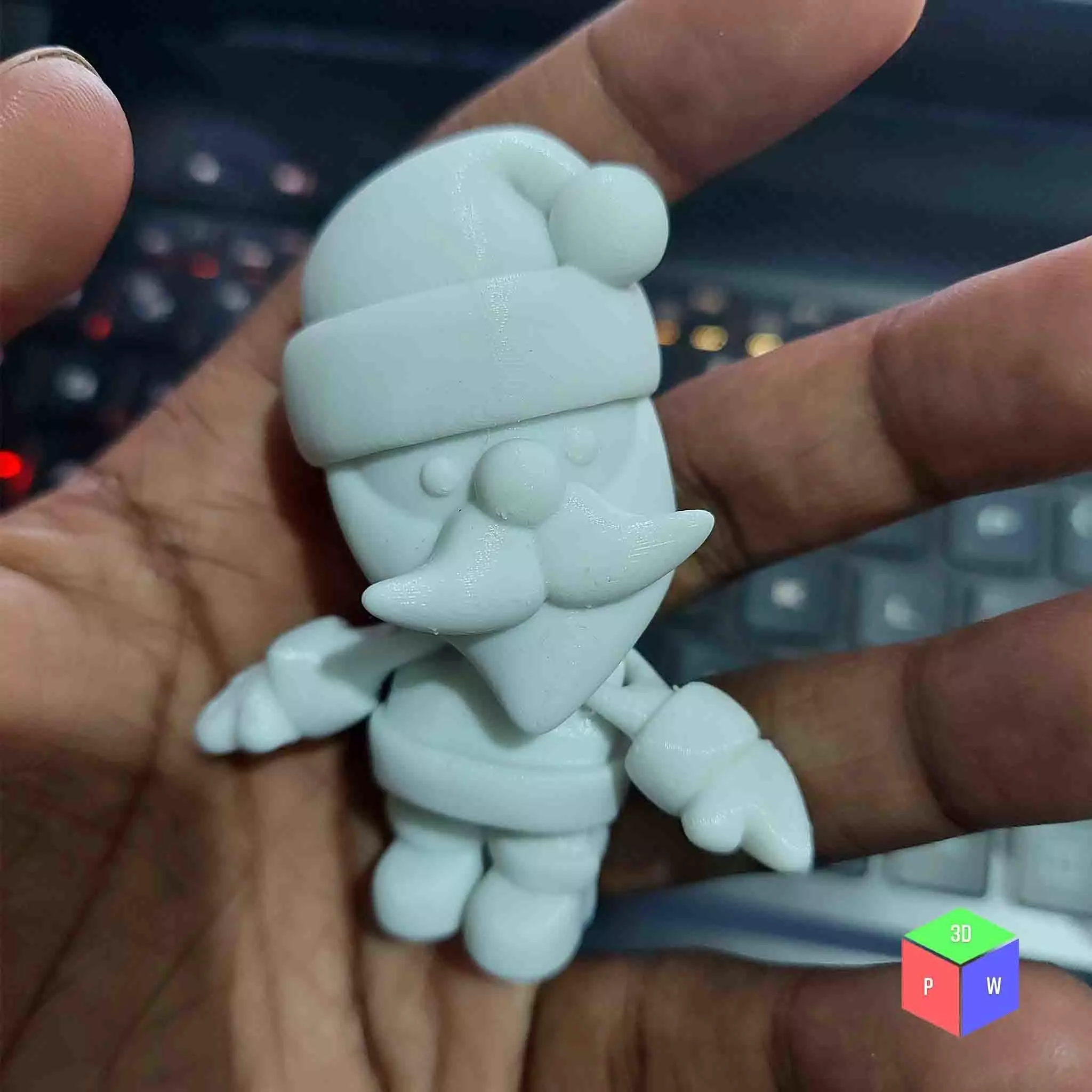 SANTA FLEXI TOY PLUS KEYRING 3D print model_0