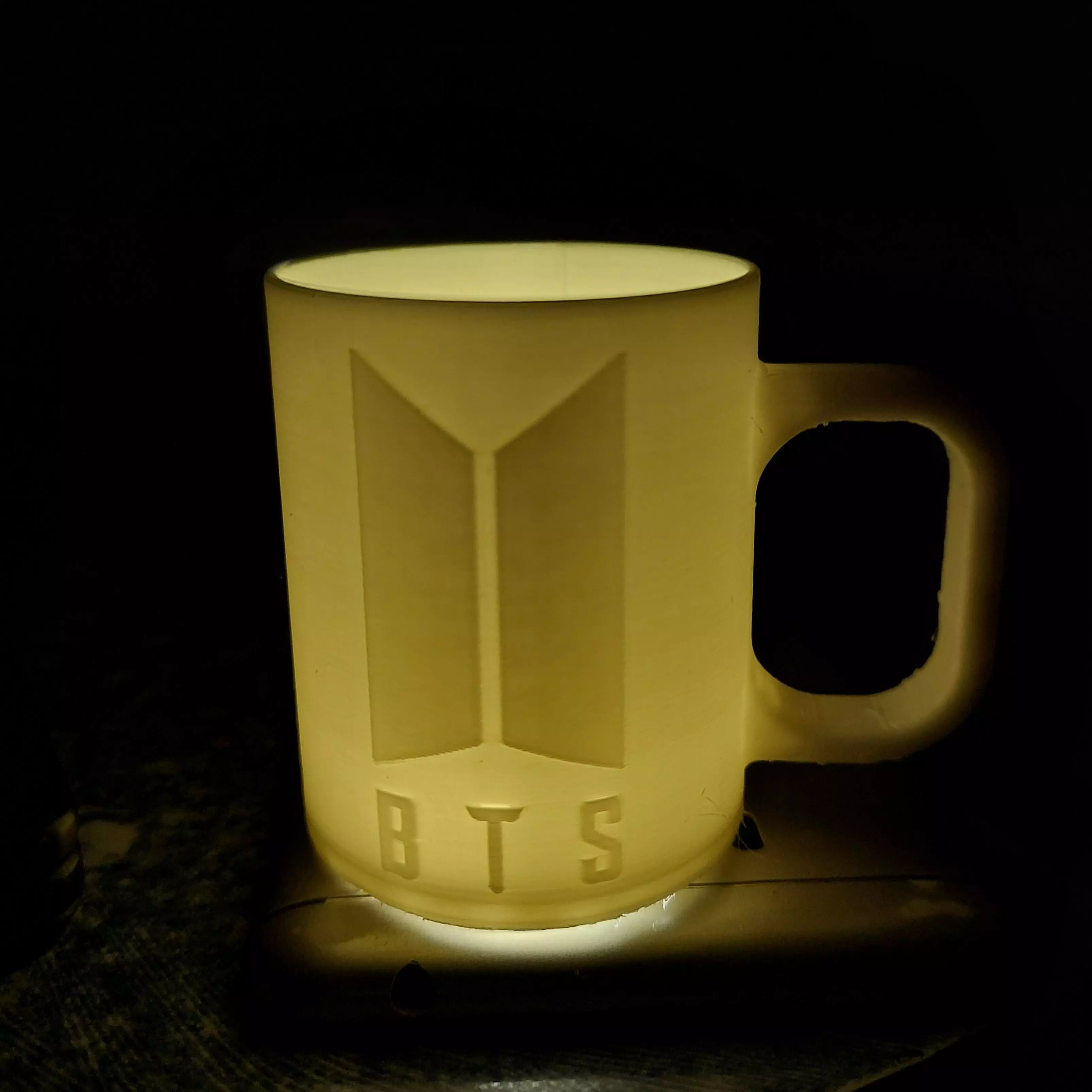 BTS COFFEE MUG LAMP 3D print model