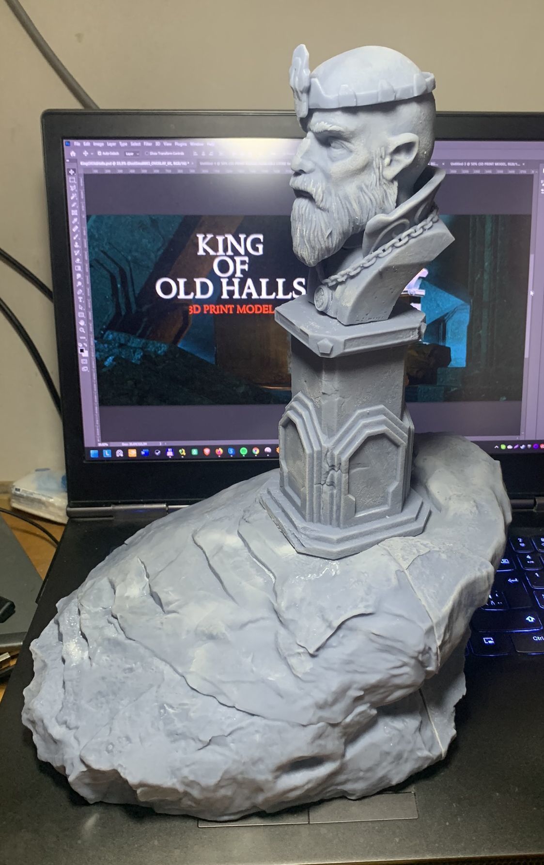 King of Old Halls - 3D Print model statue 3D print model_3