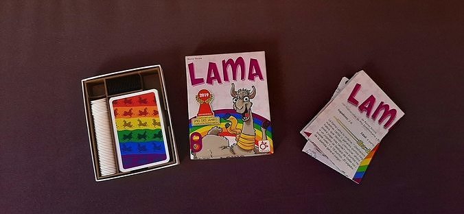 LLAMA Card game holder 3D print model
