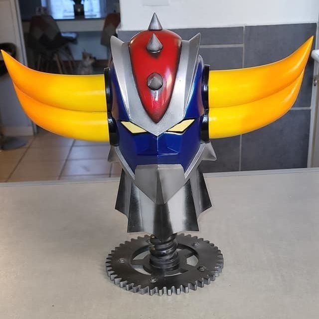 Grendizer classic bust 3D print model_2