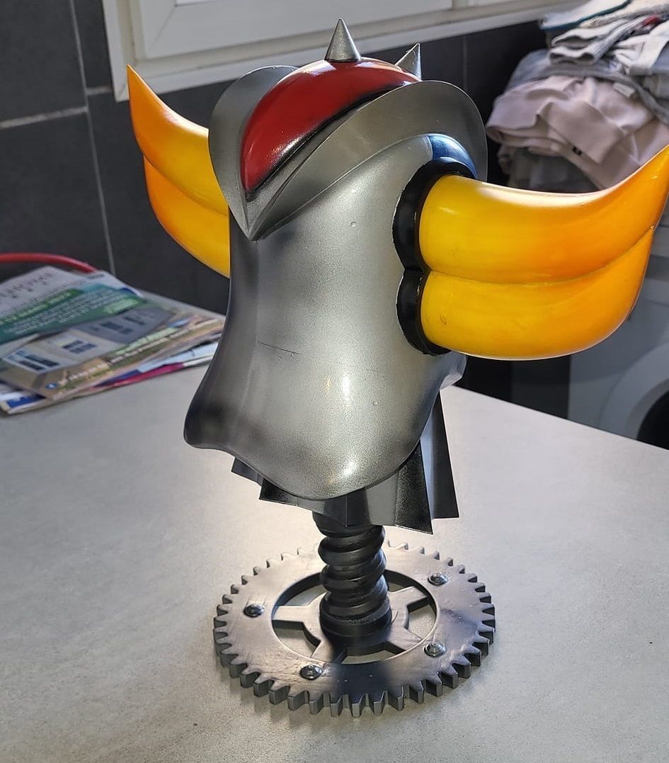 Grendizer classic bust 3D print model_5