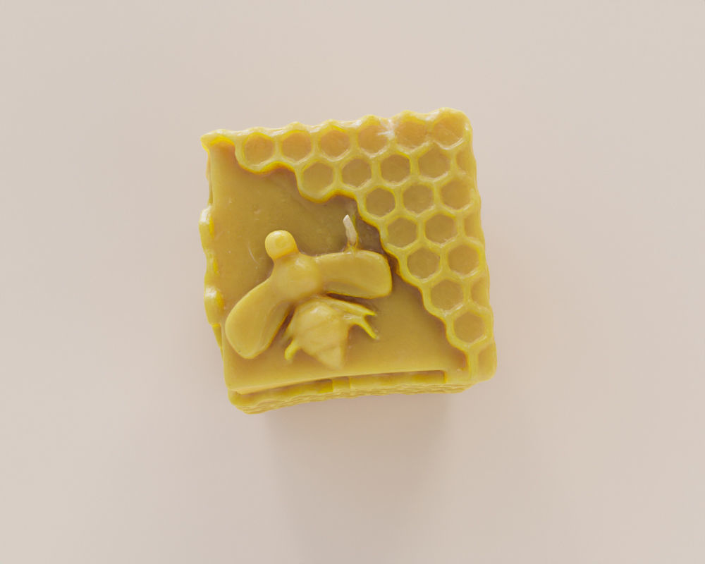 Photoscanned Beeswax Honey Candle 3D model_4