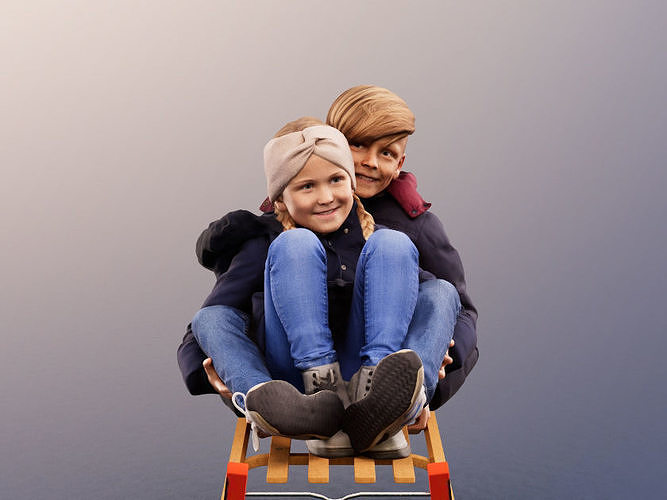 Luciana Leonard 12541 - Playing Kids Sledging Couple Low-poly 3D model