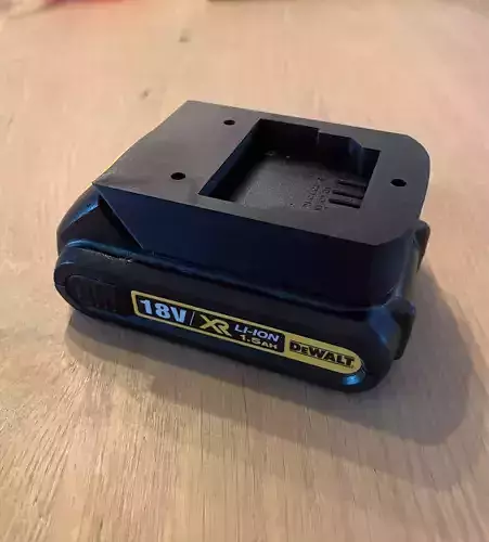 DEWALT BATTERY WALL MOUNT