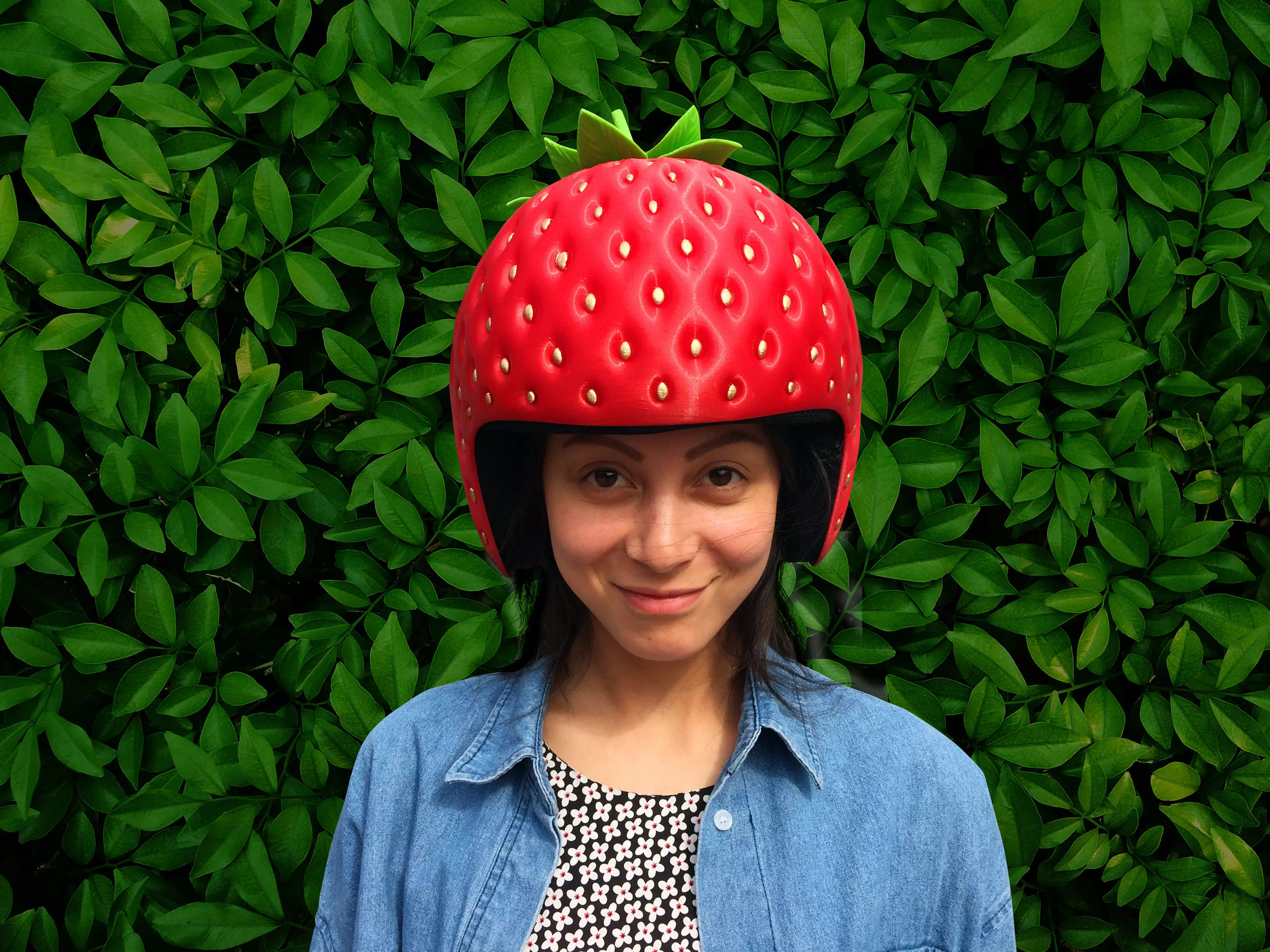 Strawberry Helmet 3D model