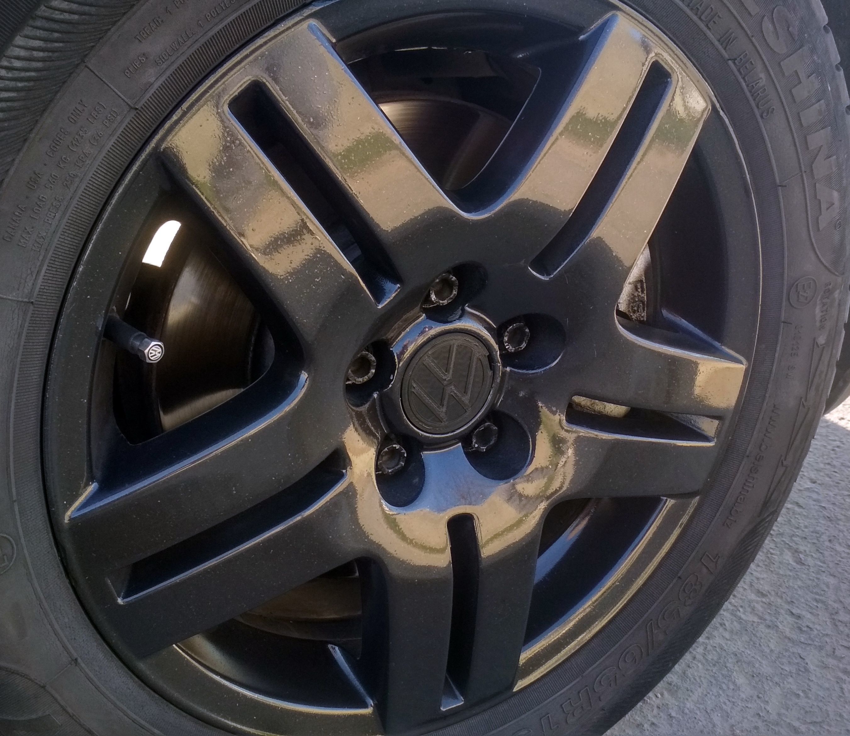 Caps of the original VW discs 3D print model_9