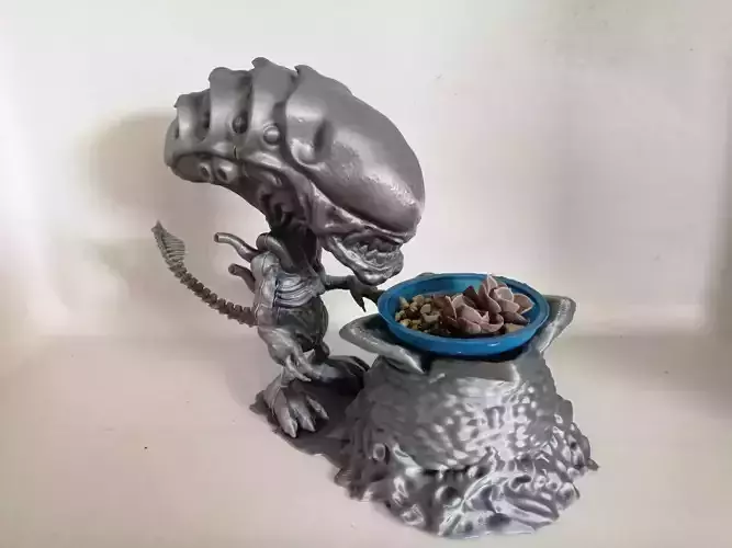 Alien Egg Pot
