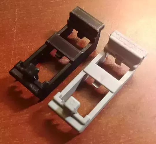 Shelve Clips - Pantry Shelf Brace - Compagnucci