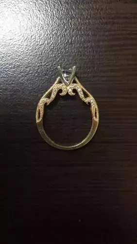 Antique solitaire ring stl file