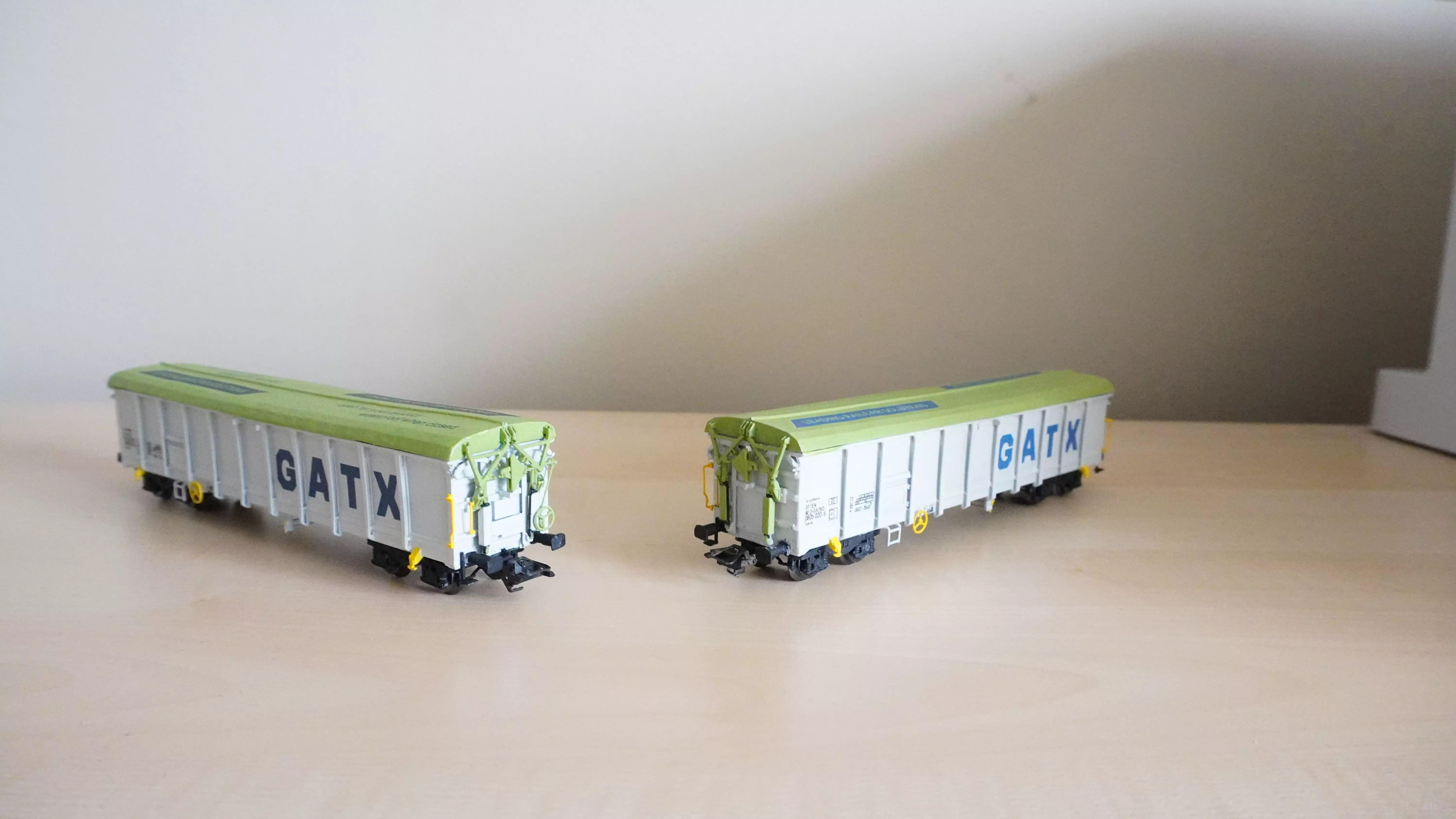 Pre supported H0 1-87 scale Tamns 9850 with swiveling roof 3D print model_0