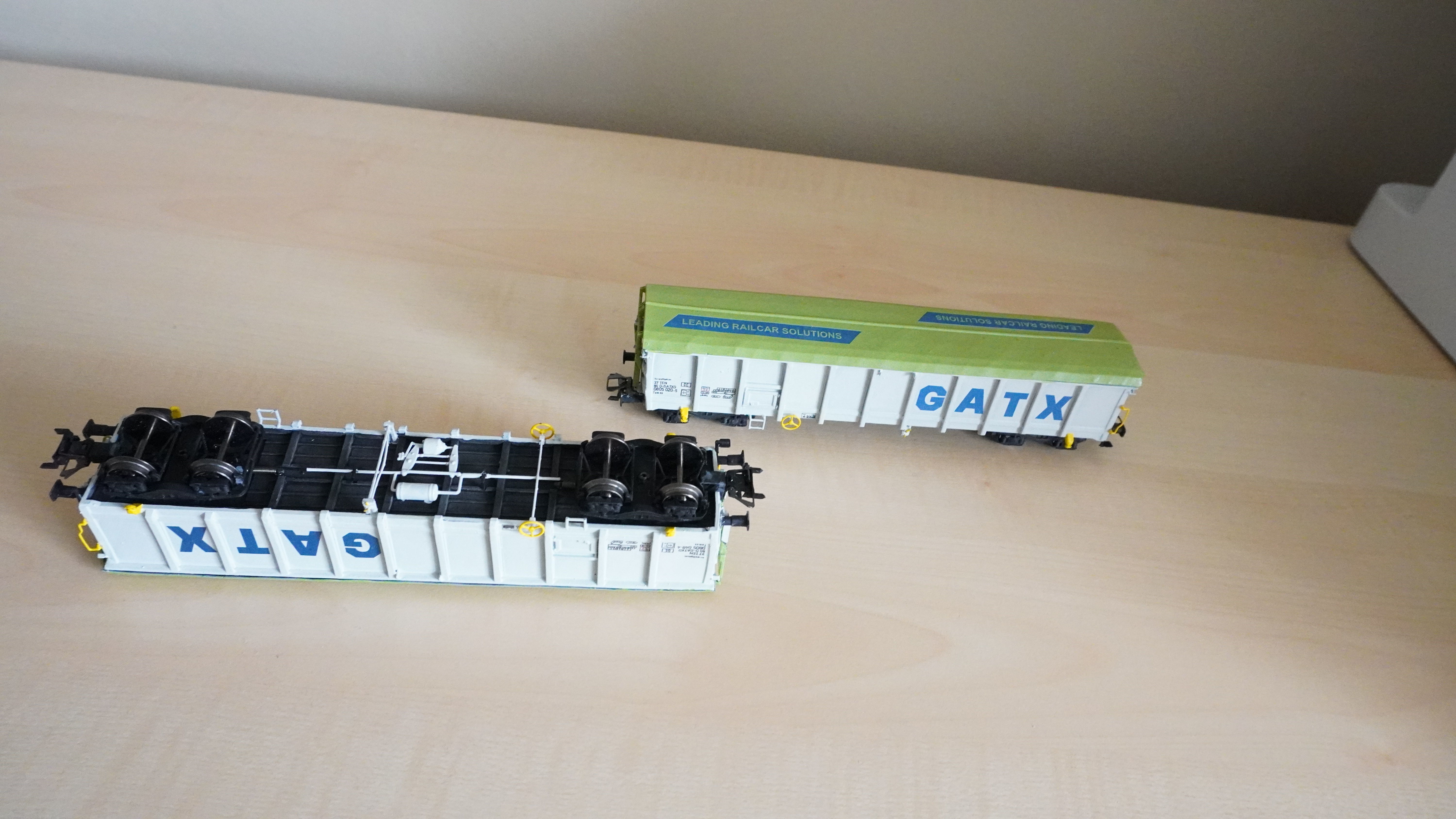 Pre supported H0 1-87 scale Tamns 9850 with swiveling roof 3D print model_3