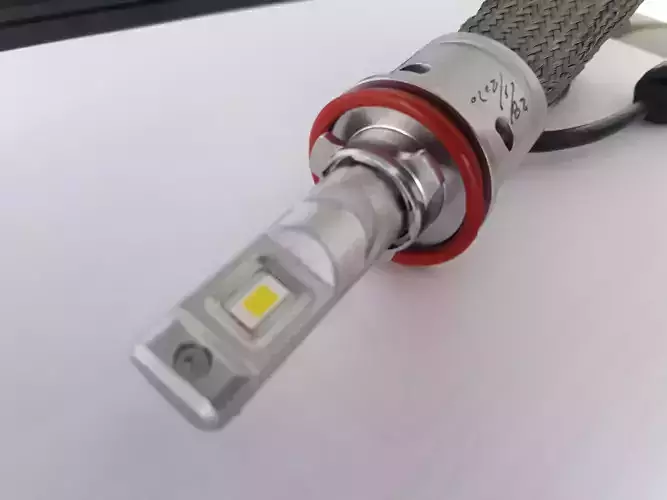 H11 to 9005 light bulb converter 