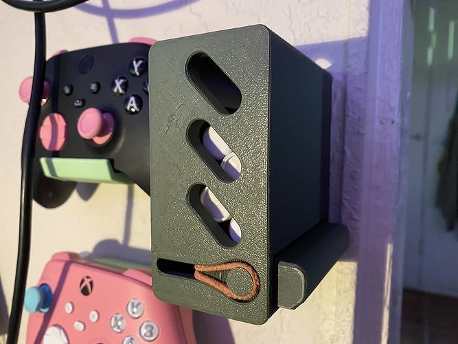 Parametric Cylinder Dispenser Free 3D print model