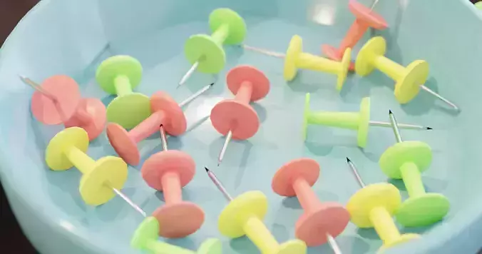 Office pins with plate Low-poly 3D model