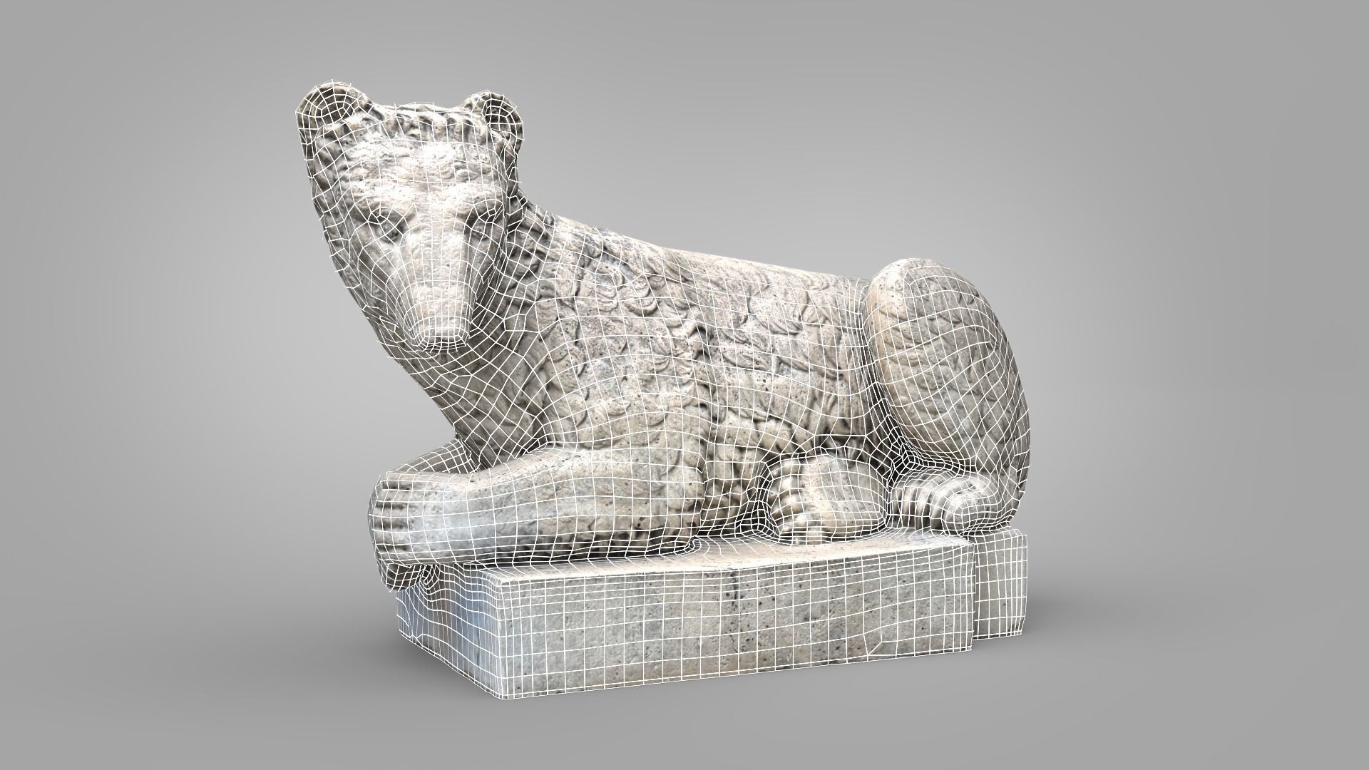 Bear statue 02 scanned Low-poly 3D model_4