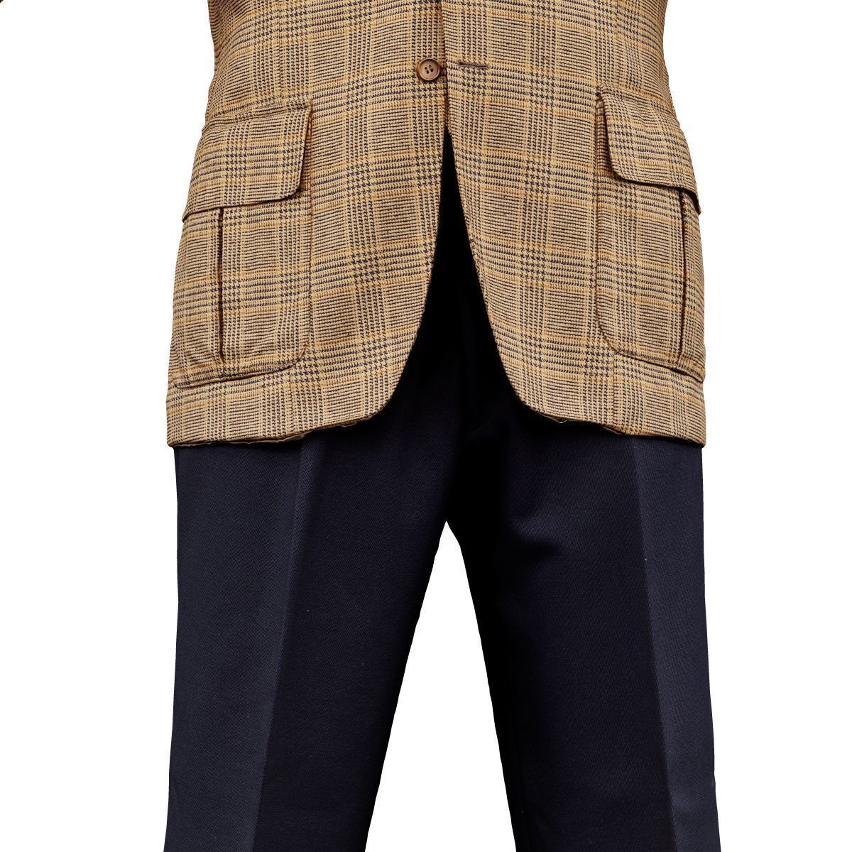 Suit C Full Closed Low-poly 3D model_1