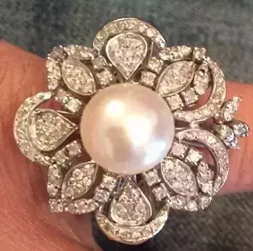 CG120 flower made of metal