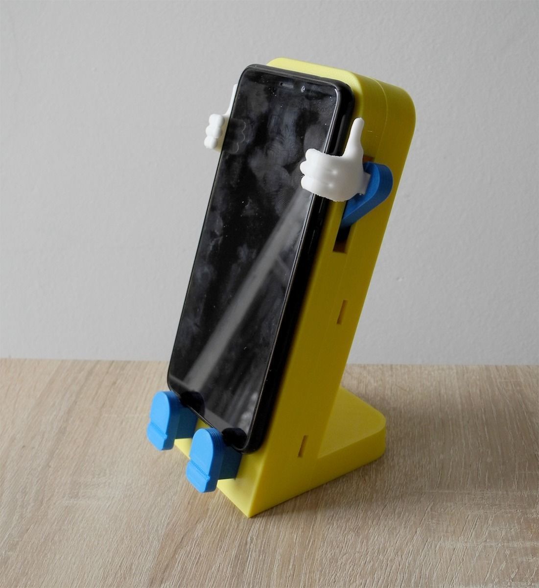 Printable Cartoonish Mobile Holder With Moving Parts  3D print model_15