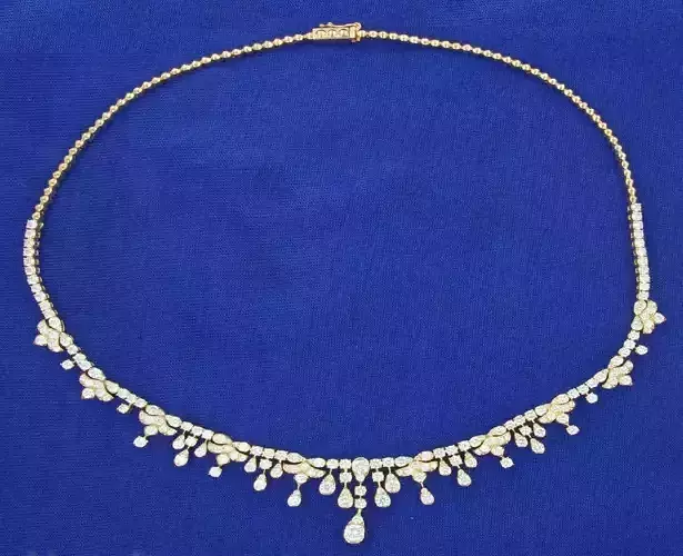 necklaces emerald and diamond necklace