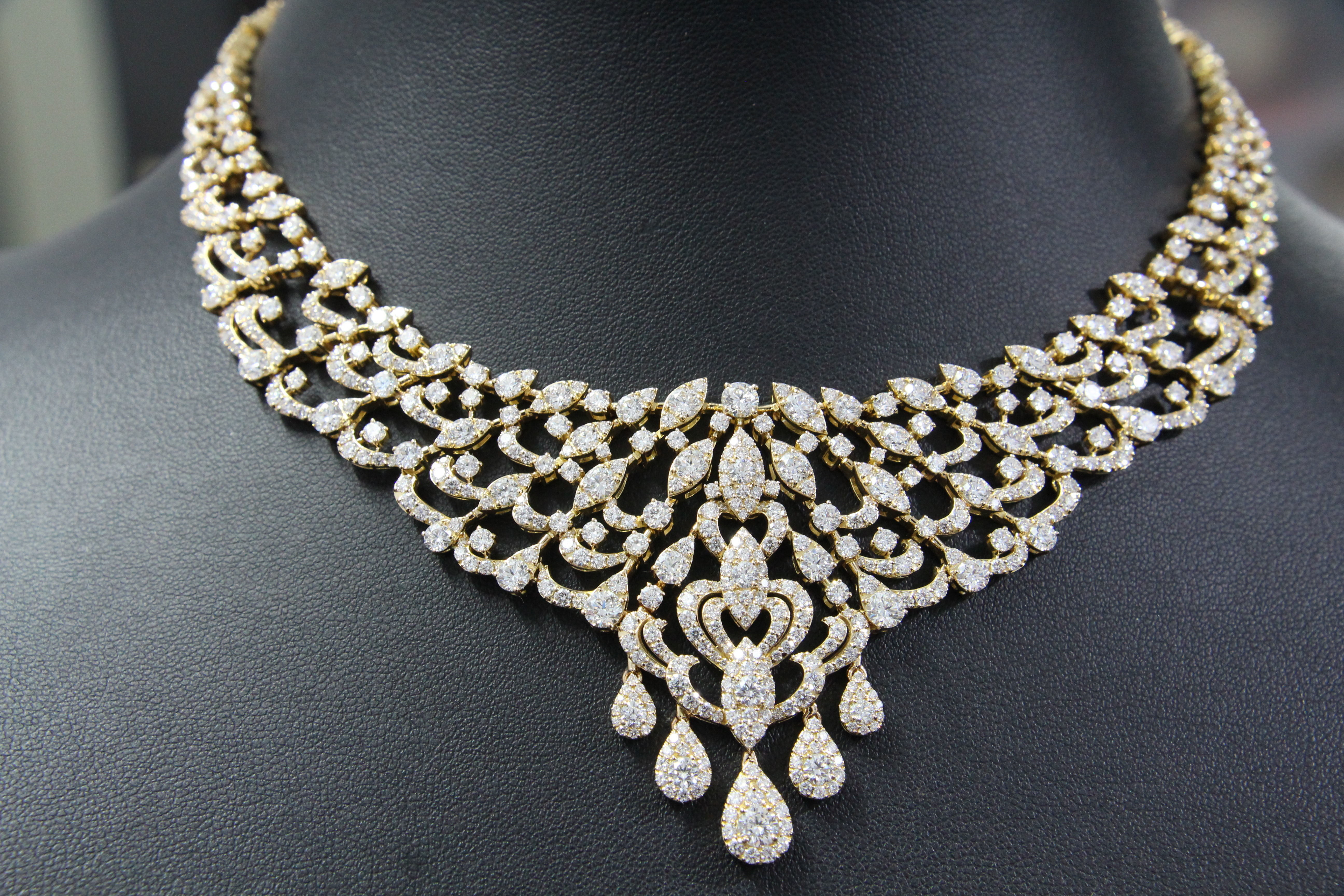 necklaces necklace with diamonds 3D print model_1