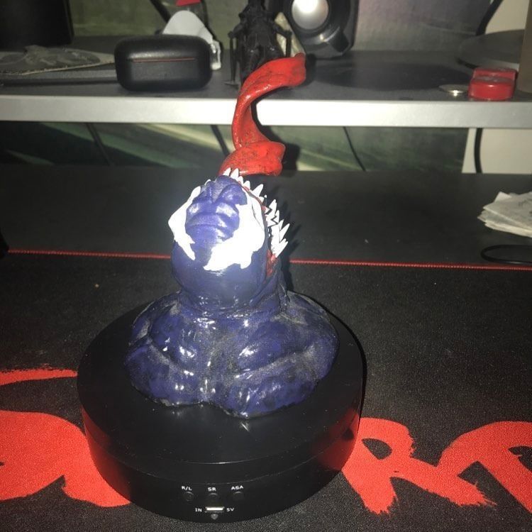 Venom pen holder 3D print model_8