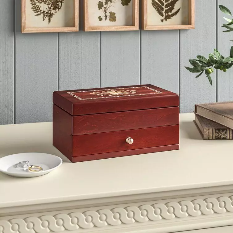 Wooden Jewelry Box 3D model_0