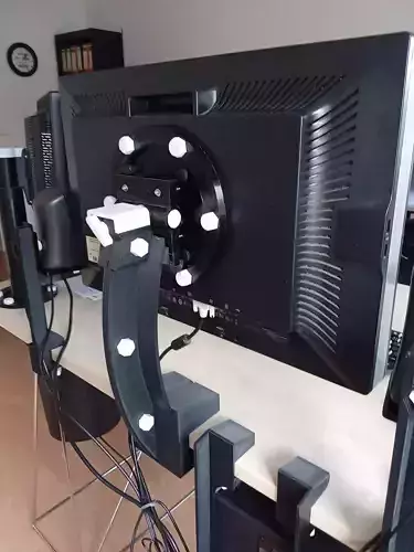 Ultimate screen holder for your office