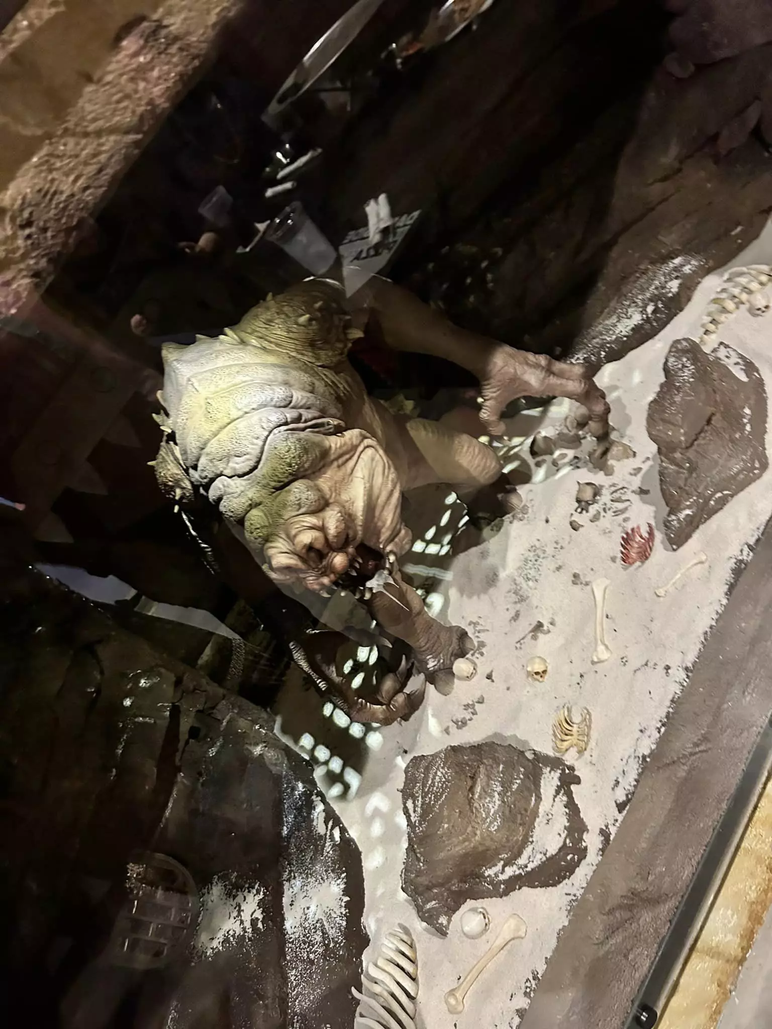 Jabbas Throne Room - Set 9a - Rancor Cave Attributes 1-18 scale Free 3D print model_19