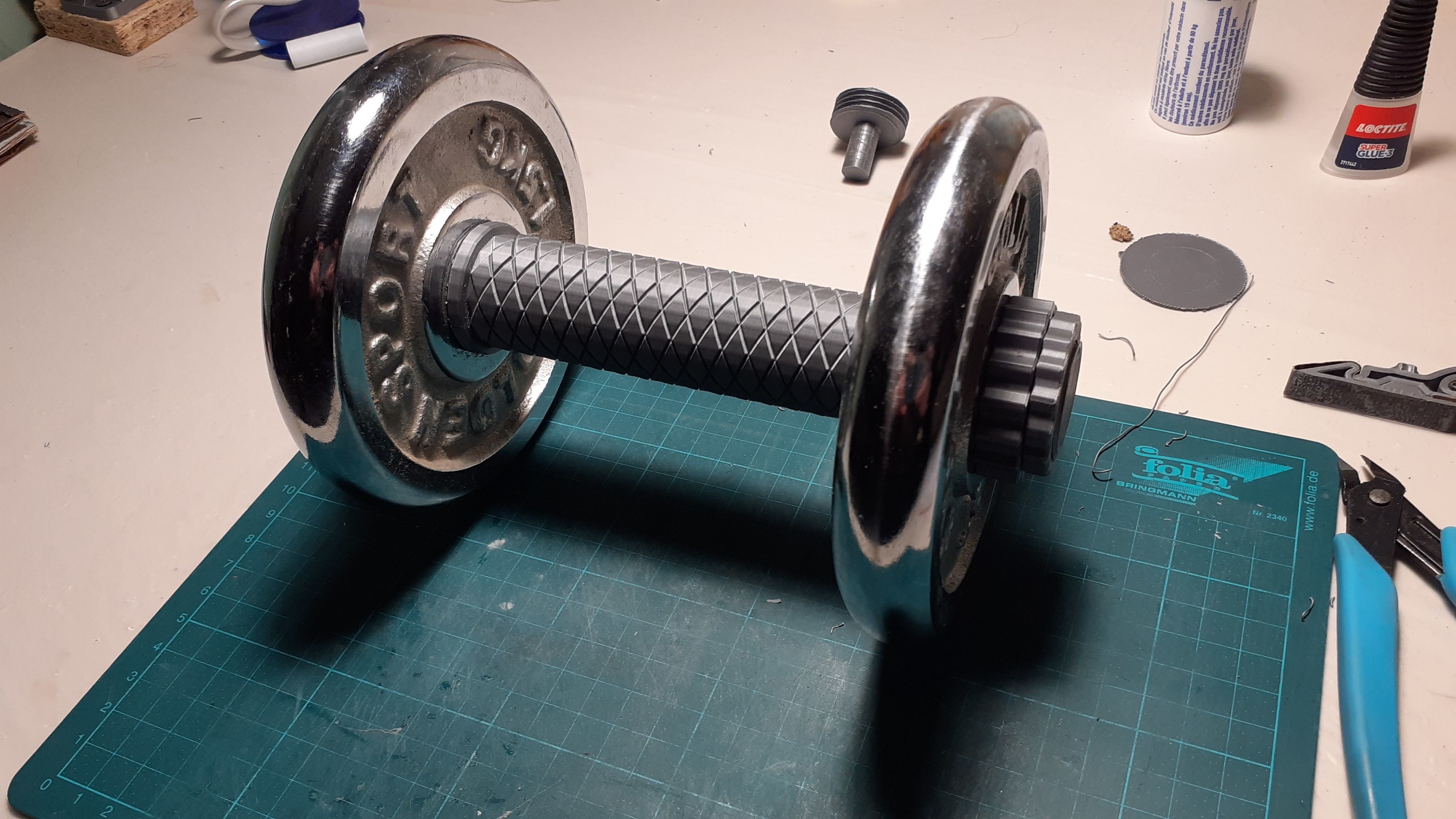 Dumbell handle 3kg 3D print model_1