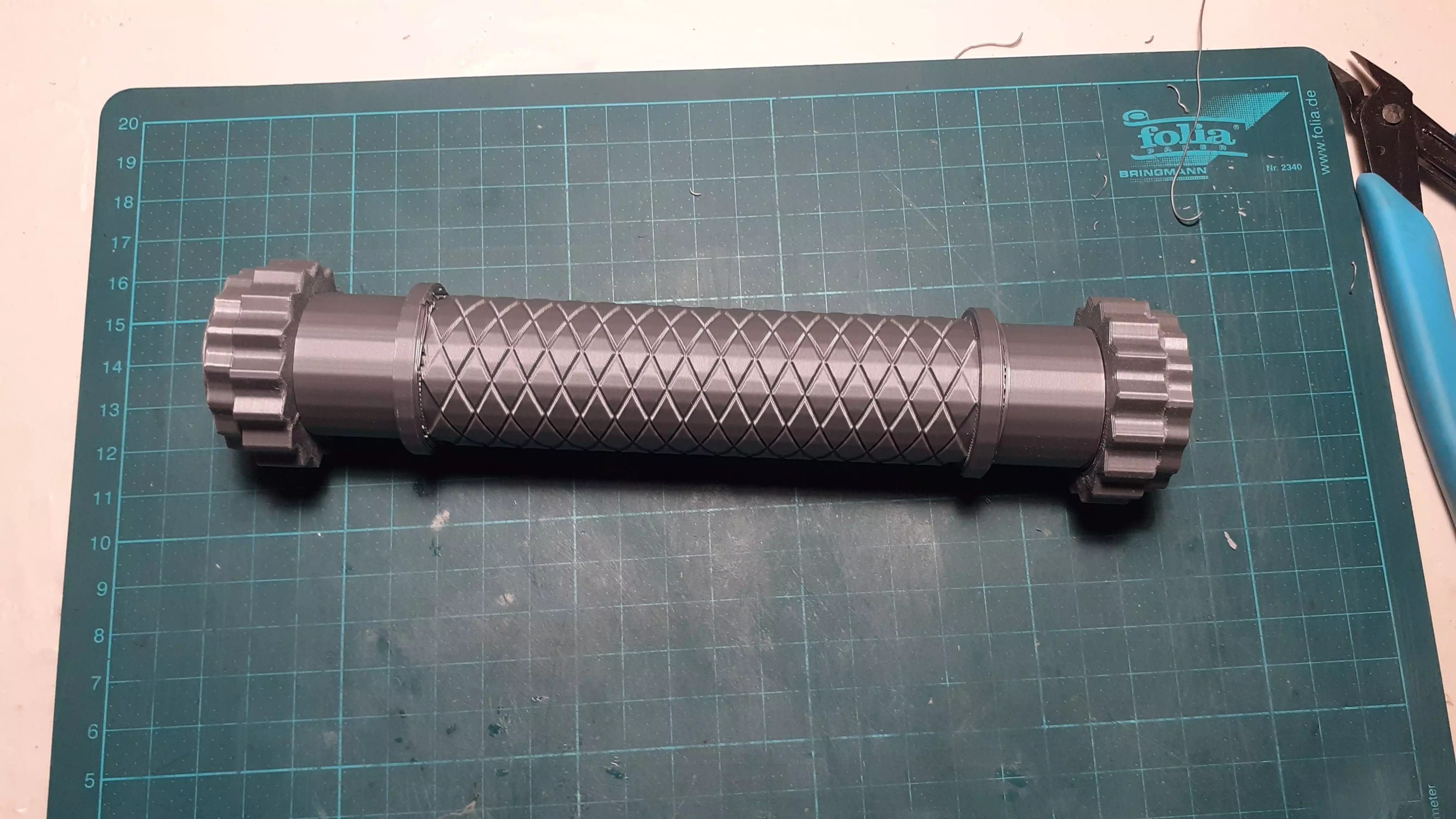 Dumbell handle 3kg 3D print model_0