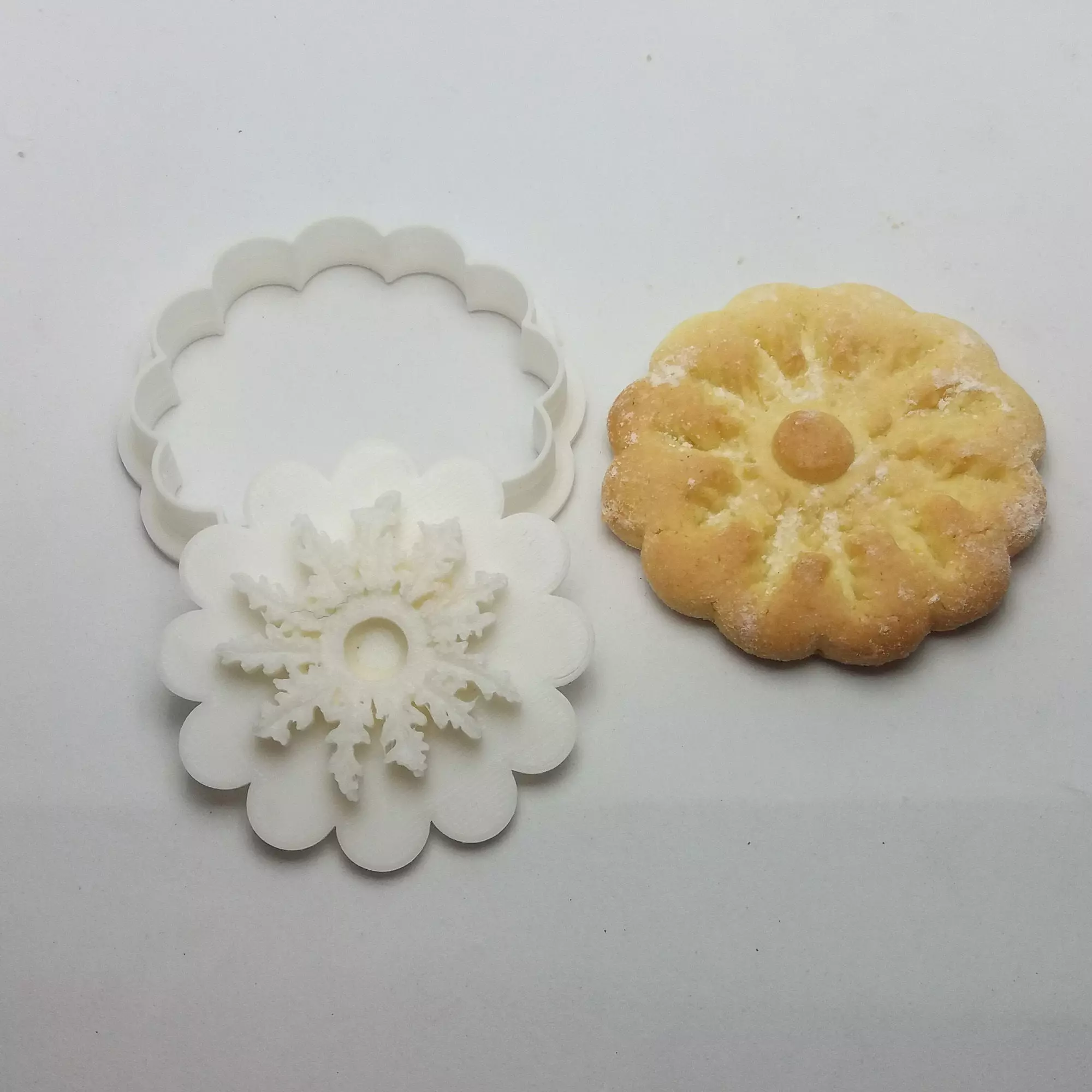 Cookie cutter with marker Eguzkilore 3D print model_0