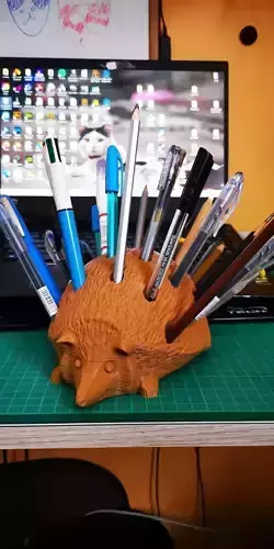 Pencil holder in hedgehog shape