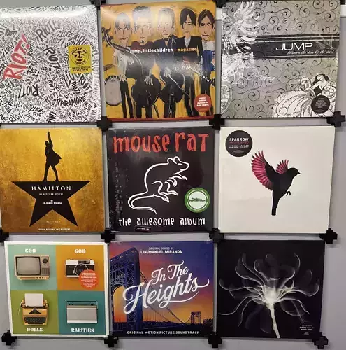 GRID MODULAR RECORD COMIC COLLECTIBLE MOUNT AND FUNKO SHELF